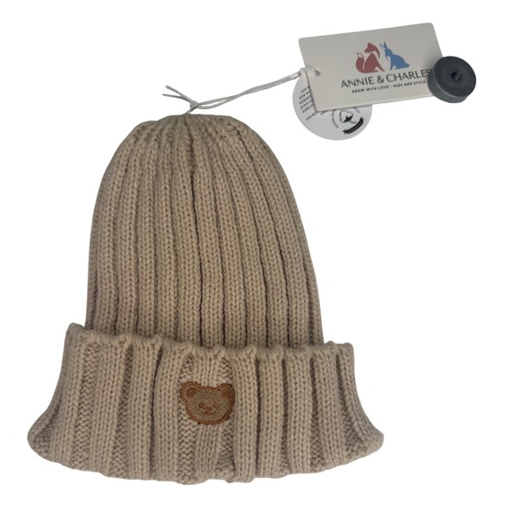 Annie & Charles Kids Knit Beanie Hat with Embroidered Bear Applique snow cold - Picture 1 of 6